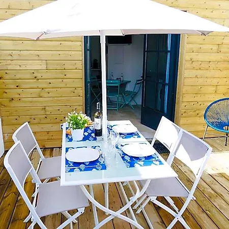 Hotel Clos Des Aigrettes -appartements A 30m Du Port De La Cotiniere , Ile D Oleron -commerces Et Plages A Pied 4*