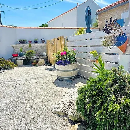Clos Des Aigrettes -appartements A 30m Du Port De La Cotiniere , Ile D Oleron -commerces Et Plages A Pied
