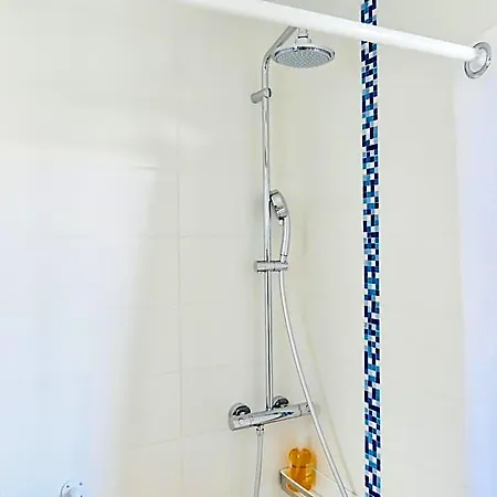 Clos Des Aigrettes -appartements A 30m Du Port De La Cotiniere , Ile D Oleron -commerces Et Plages A Pied Hotel 4*