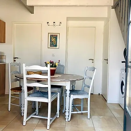 Hotel Clos Des Aigrettes -appartements A 30m Du Port De La Cotiniere , Ile D Oleron -commerces Et Plages A Pied Saint-Pierre-d'Oleron