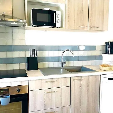 Clos Des Aigrettes -appartements A 30m Du Port De La Cotiniere , Ile D Oleron -commerces Et Plages A Pied 4* Saint-Pierre-d'Oleron