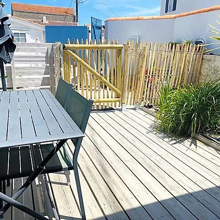 Clos Des Aigrettes -appartements A 30m Du Port De La Cotiniere , Ile D Oleron -commerces Et Plages A Pied