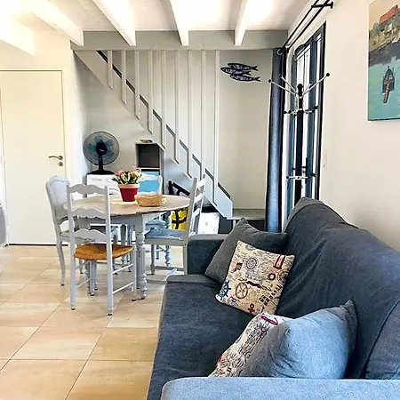 Hotel Clos Des Aigrettes -appartements A 30m Du Port De La Cotiniere , Ile D Oleron -commerces Et Plages A Pied Saint-Pierre-d'Oleron