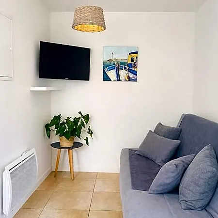 Hotel Clos Des Aigrettes -appartements A 30m Du Port De La Cotiniere , Ile D Oleron -commerces Et Plages A Pied Saint-Pierre-d'Oleron